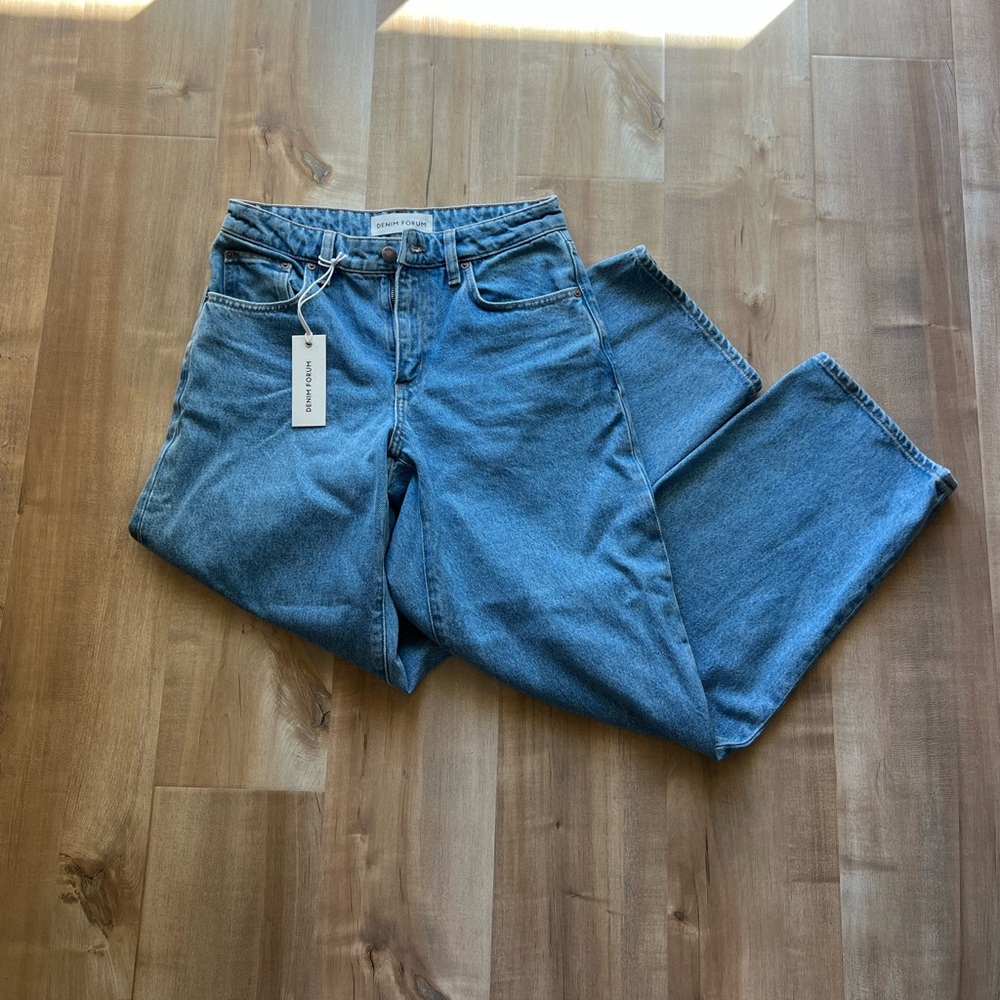 NWT Aritzia Denim Forum Jeans